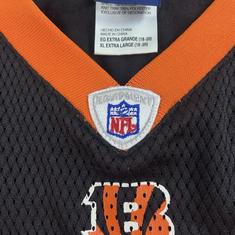 NFL Football Chad Ochocinco Johnson #85 Youth XL Reebok On Field Jersey Black